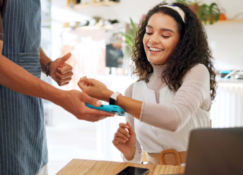 Solução de adquirência: como funciona e por que atuar como adquirente no atual contexto do mercado