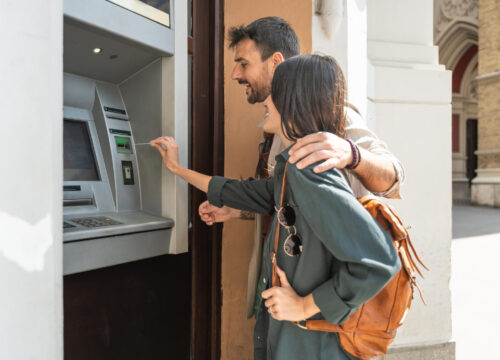 Lei do Sigilo Bancário é essencial para proteger dados e construir confiança no setor financeiro