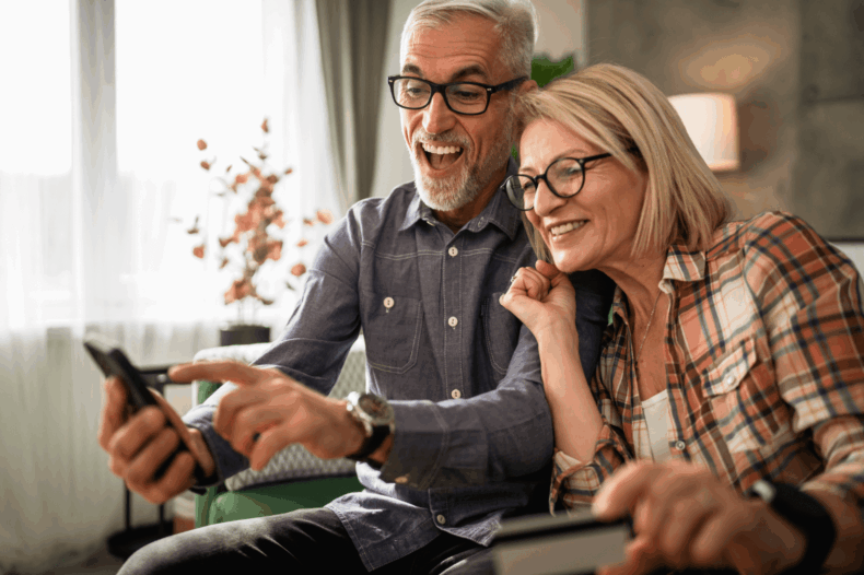 Conta digital white label: como funciona e as vantagens de oferecer essa solução financeira