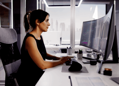 Como os dados em tempo real são uma vantagem competitiva para o setor financeiro na era da IA