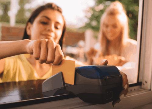 Acquiring as a Service: o que é e quais os benefícios de ingressar no mercado de adquirência