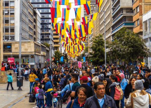 Inclusão financeira na Colômbia: cenário, oportunidades e desafios da democratização dos serviços financeiros no país