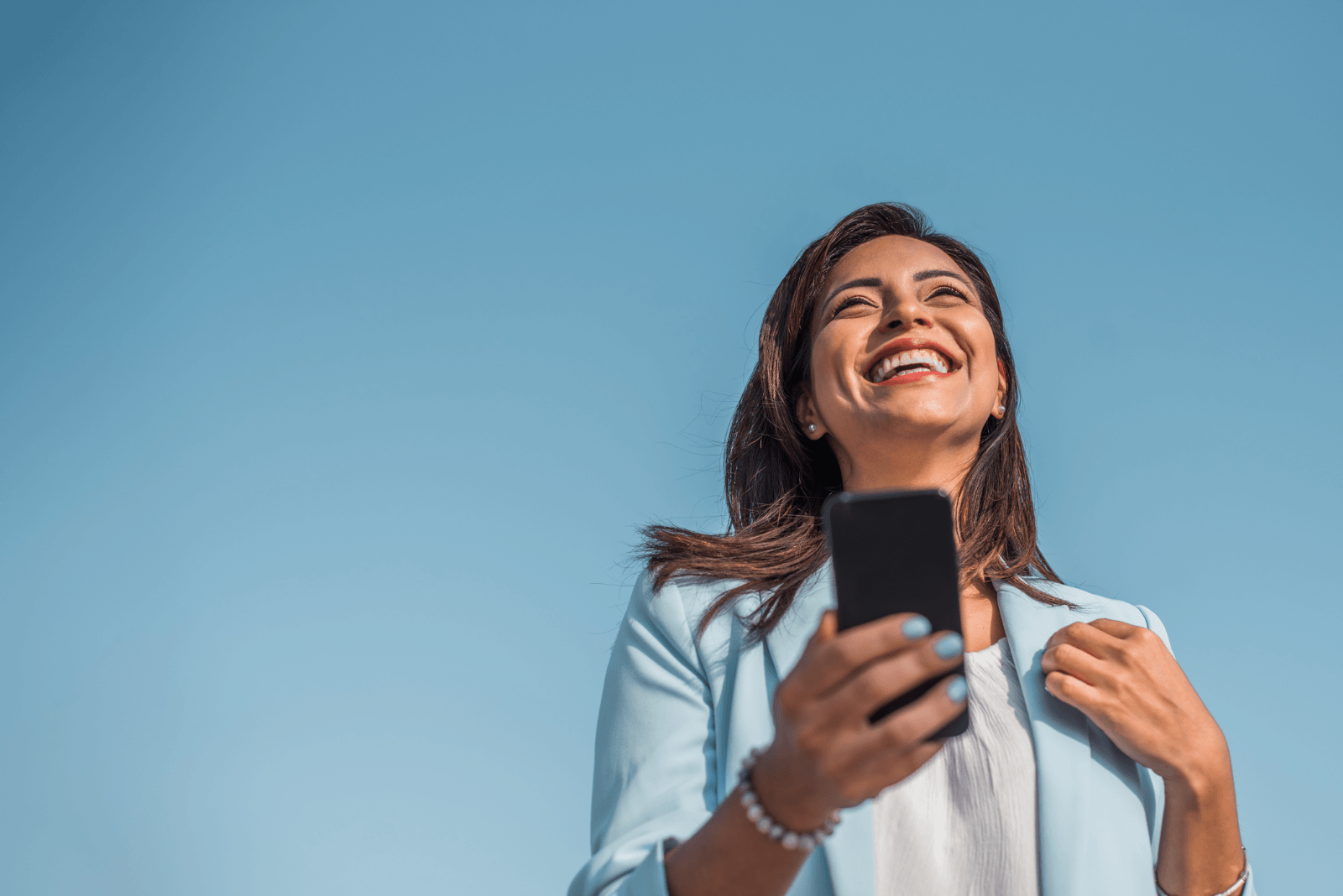 Plataforma de serviços financeiros: como o seu negócio pode atuar no setor com o Banking as a Service